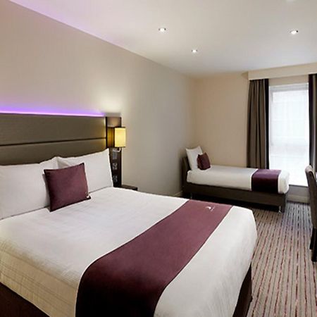 Premier Inn Leicester City Centre Exteriör bild