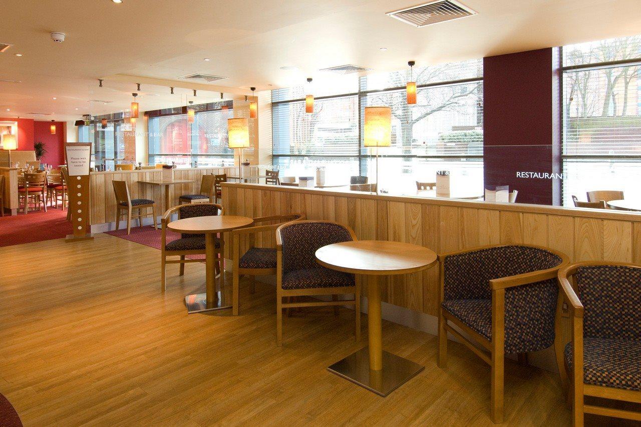 Premier Inn Leicester City Centre Exteriör bild