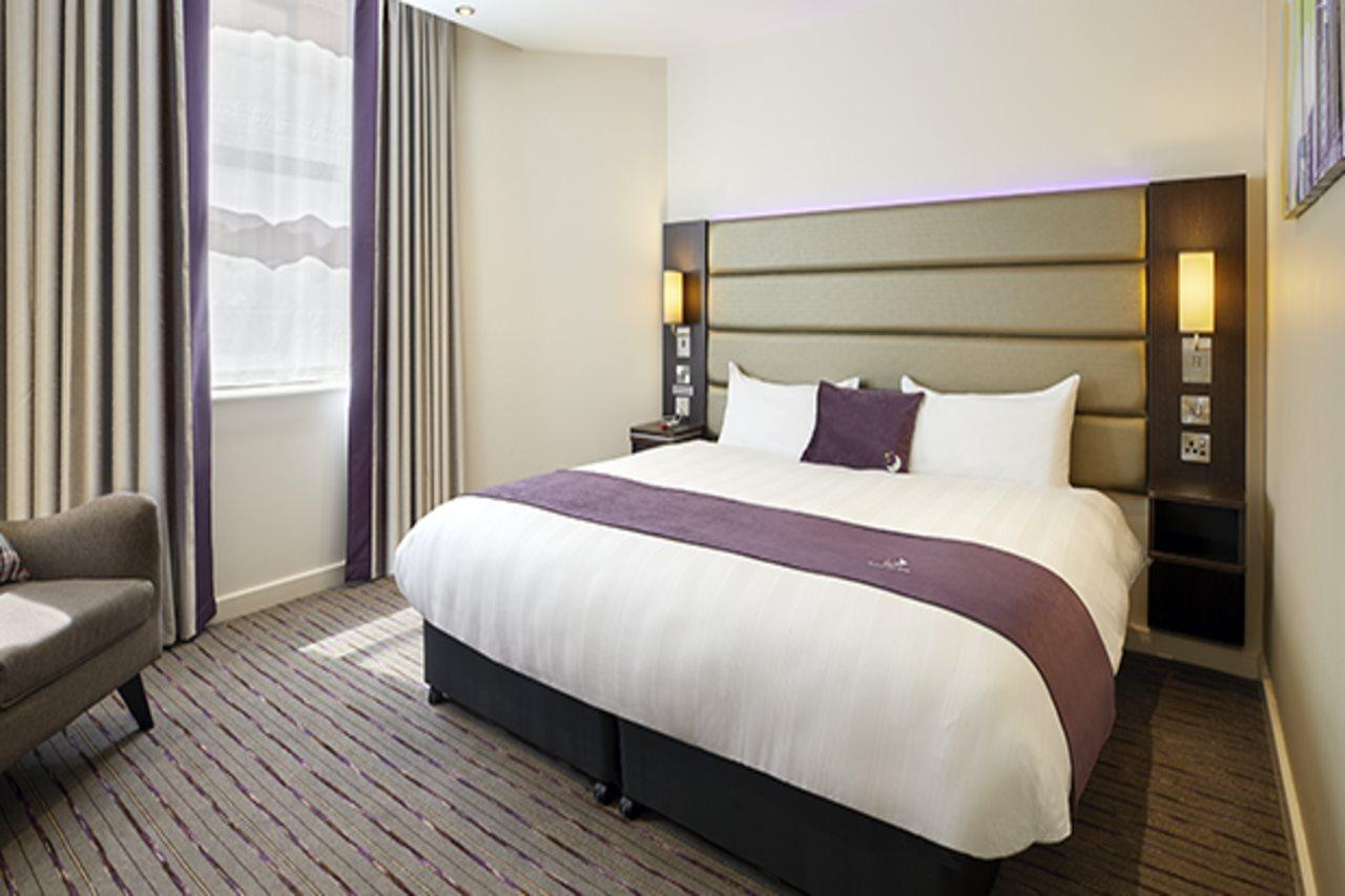 Premier Inn Leicester City Centre Exteriör bild